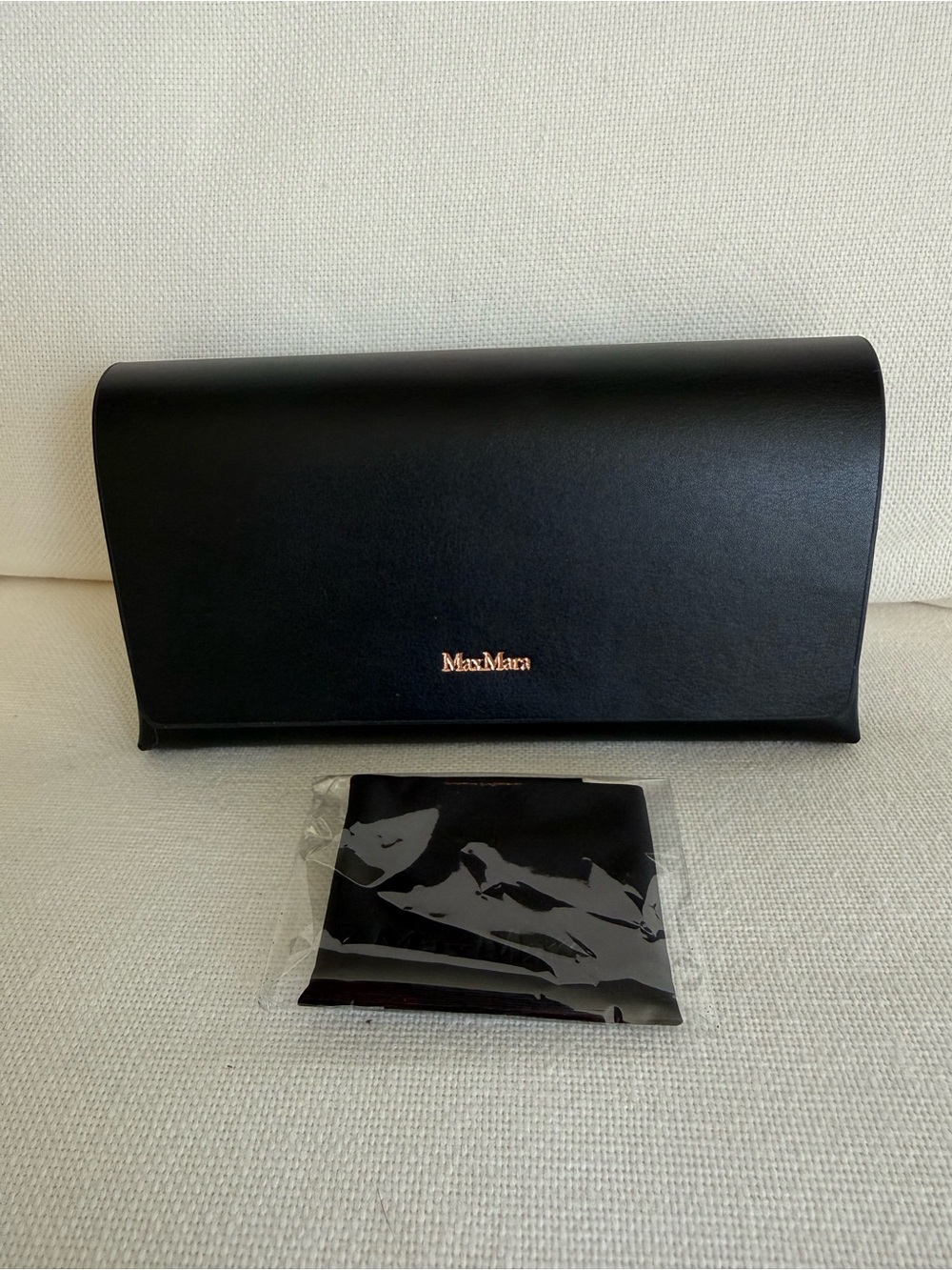 New! MAX MARA Leather Black Sunglass Case with Cloth